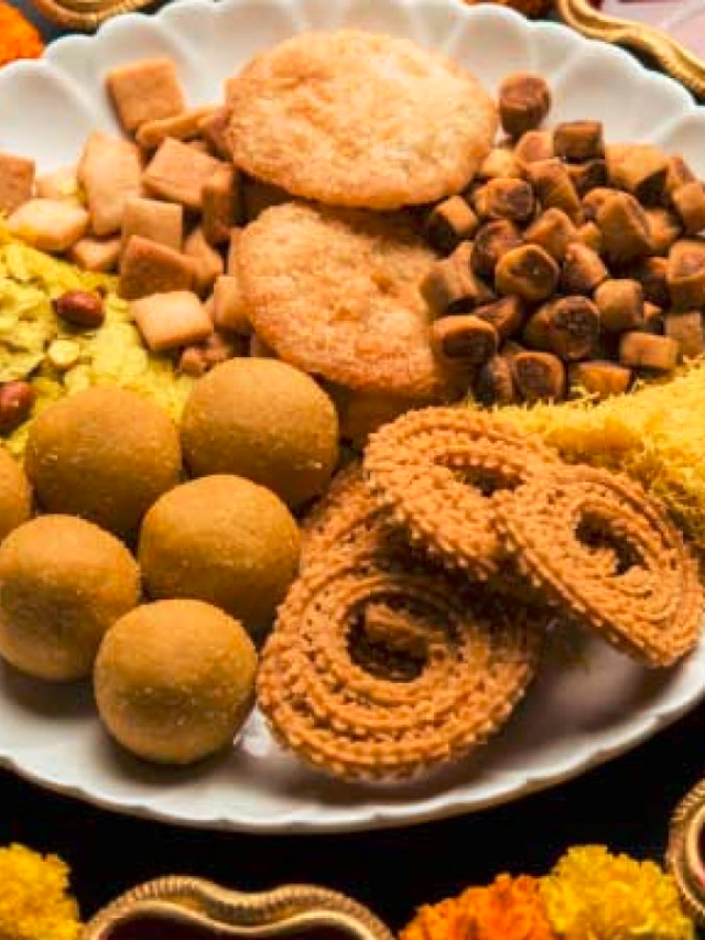 Sweet Recipes On Diwali Festival इन 5 स्वीट रेसिपीज़ के साथ दीपावली के त्योहार को बनाएं खास!