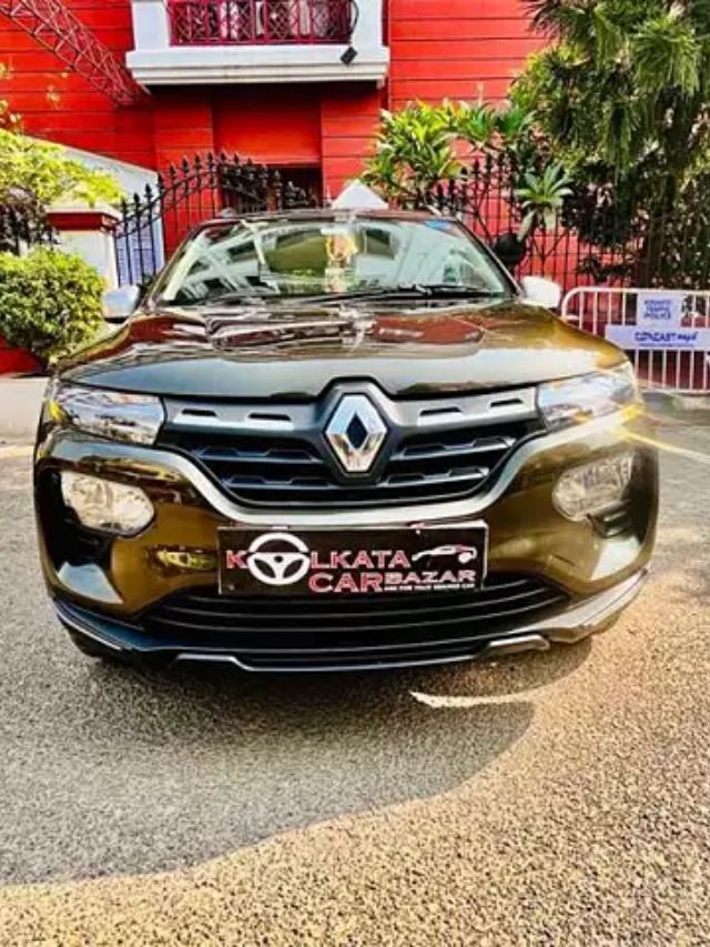 4.69 लाख कीमत, 14 सेफ्टी फीचर्स! Renault ने लॉन्च की सबसे सस्ती ऑटोमेटिक कार!